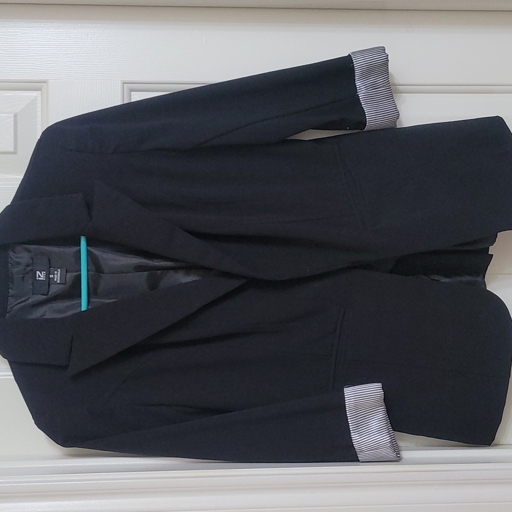 iZ Bayer Balck Blazer